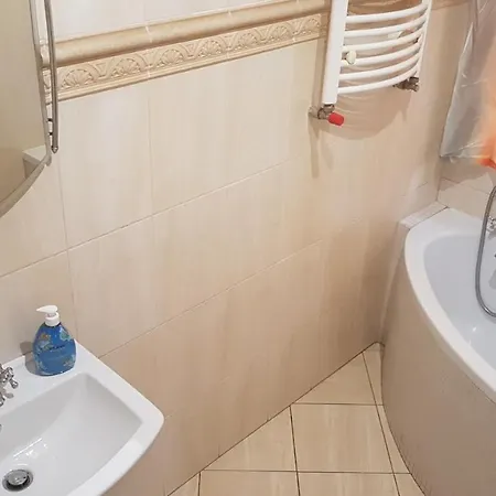 Apartment Zimmer mit bad. In swineminde Rycerska str