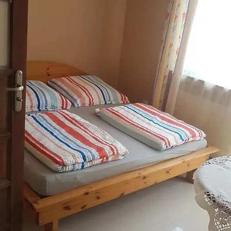 Zimmer mit bad. In swineminde Rycerska str